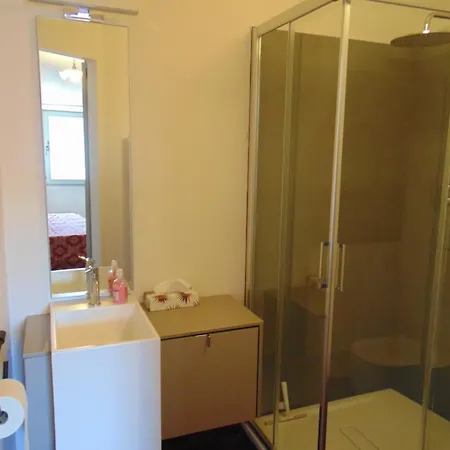 Se051 - Palazzo D'arcevia, Accogliente Trilocale Ristrutturato Apartment