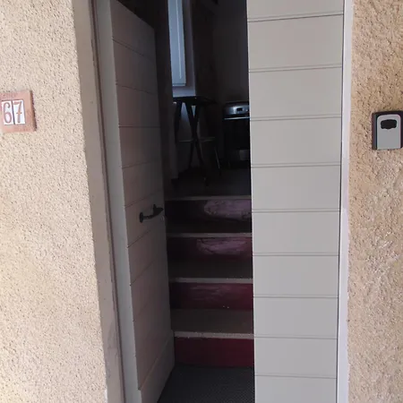 Se051 - Palazzo D'arcevia, Accogliente Trilocale Ristrutturato Apartment *